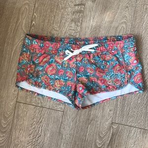 Spring Break!! Billabong 🏊swimming🏊 shorts